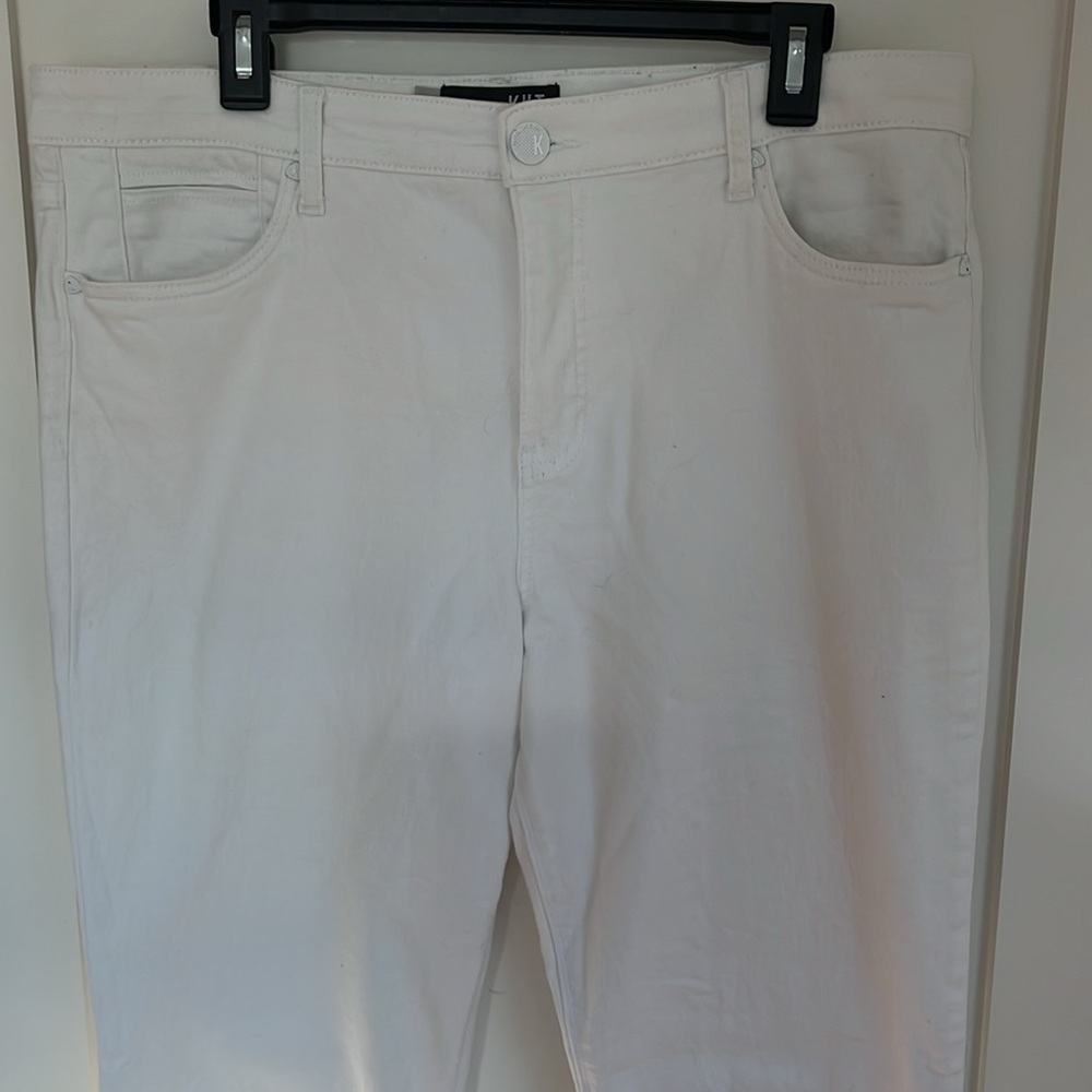 🕶️Kut from the Kloth Stella High Rise Fab Ab Flare Size 16 Optic White - Picture 5 of 9